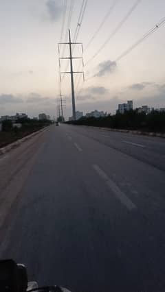 120 SQ YARD WEST OPEN LEASED PLOT ON BANK LOAN AVAILABLE IN BLOCK 4 PIR AHMED ZAMAN TOWN
