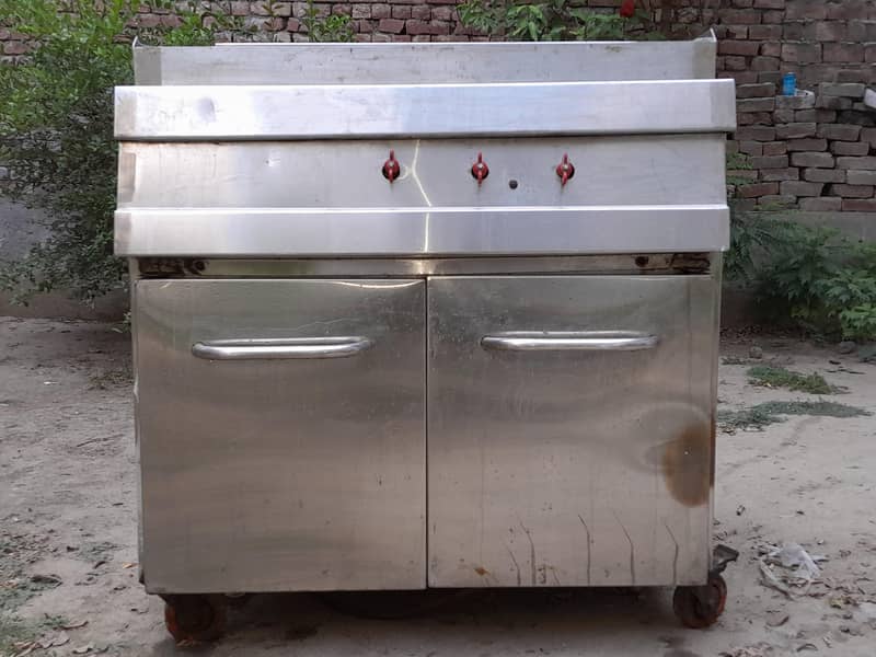 hot deep frier and quetta paratha display counter also for making doe 0
