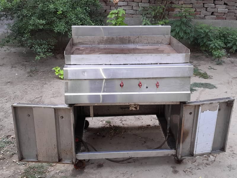 hot deep frier and quetta paratha display counter also for making doe 3