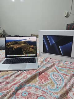 Macbook M2 Pro 16/512