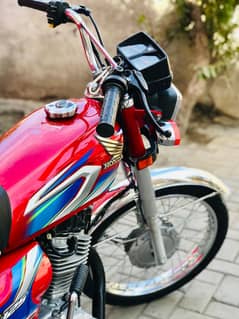 Honda CG 125 only for Honda lover
