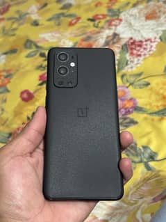One plus 9 pro 5g 12/256