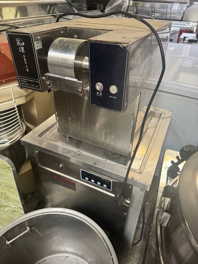 Ice cream machine slush tawa rolling snowflake ice cube maker etc 13