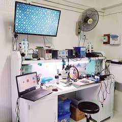 Mobile Professional  Repairing Lab D Point