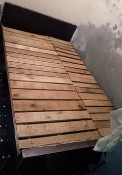 single bed for urgent sale