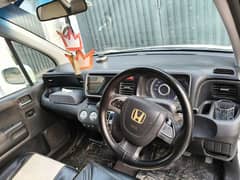 Honda Life Diva turbo