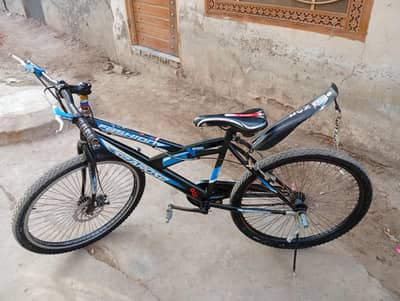 BLACK CYCLE SEA FASHION