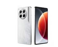 Tecno Camon 30