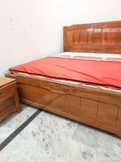Solid wood King Size Bed set with side tables dressing best for jaheez