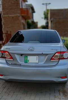 Toyota Corolla GLi 2012 Lahore Registered 1st Owner