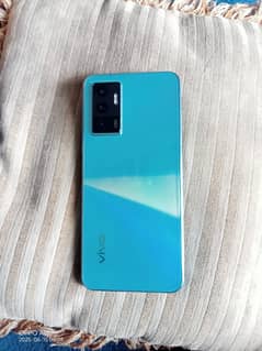 Vivo V23e model ha 10/10 condition daba charge Sath ha