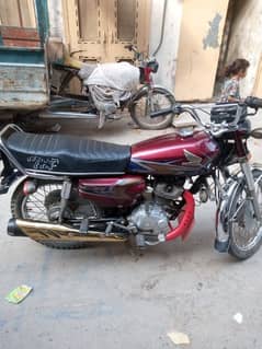 very good  all cleyar baik full ducomints ok