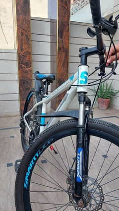 Imported Sports Cycle