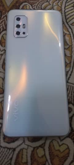 Vivo V17