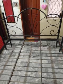 Iron king size bed
