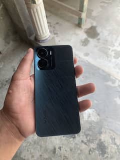Vivo y16