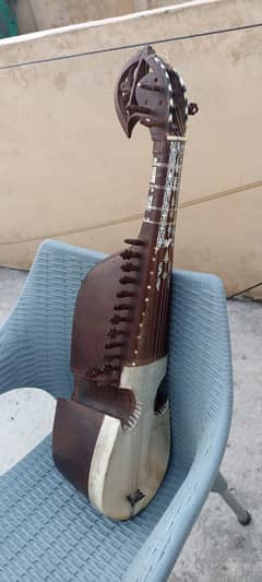 Afghani rabab