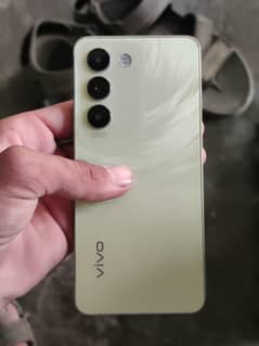 vivo y100+92 317 9622532