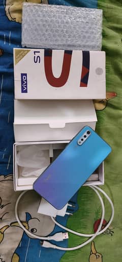 vivo s1 8 256