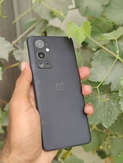 OnePlus 9 pro 5g