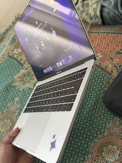 Macbook Pro 2017