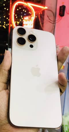 I phone 16 pro Max 256