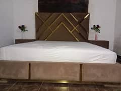 Valvet king size bed for sale in good condition