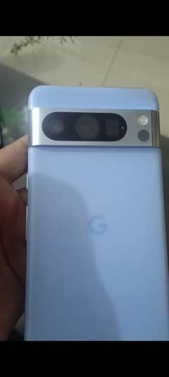 Google Pixel 8 Pro