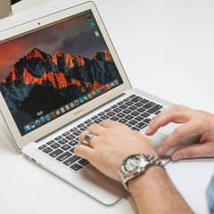 Mackbook Air 2017 best Condition