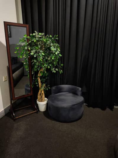 one sitter / single sofa / low highed sofa