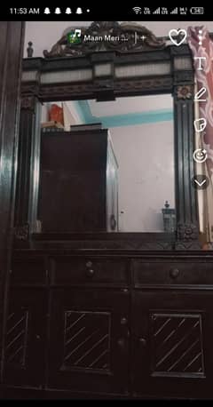 dressing table