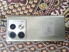 infinix Note 4 Pro all okay box charger wireless charger all sasarie