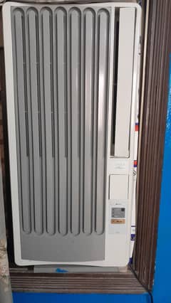 110 window ac condition 10/9 perfect cooling