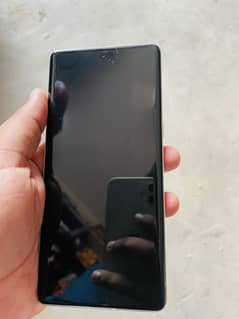 Google pixel 7pro single sim pta side volume button nahi hai