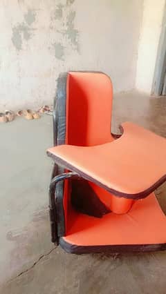 corner chair for setting CP child