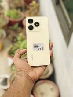 Realme c61