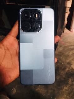 Tecno pop 7.4 64 many ha with box