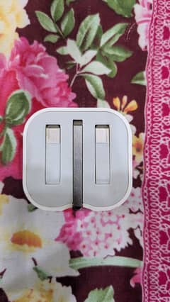 Iphone13 charger with 3 switch ok condition 10/8