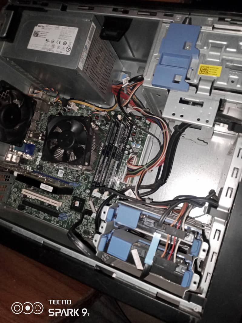 Dell Precision T 1650 With LCD And Keyboard Mouse 4