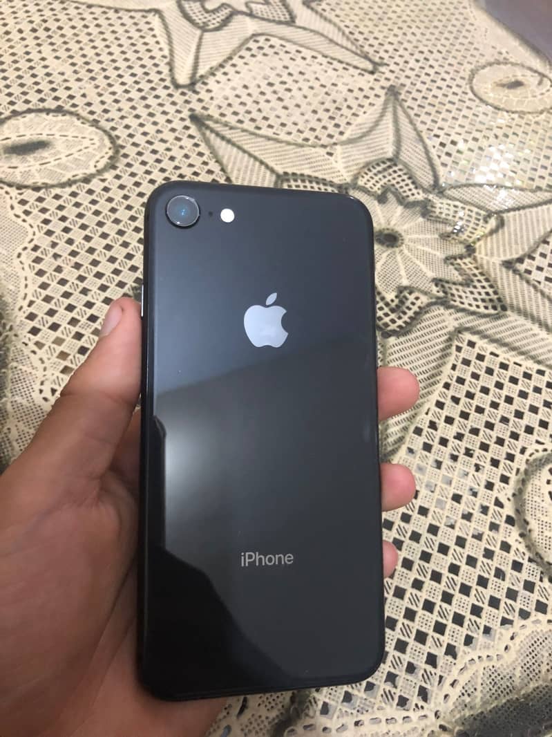 Scratch less iphone 8 non pta (bypass) whatsapp number 03185321150 0