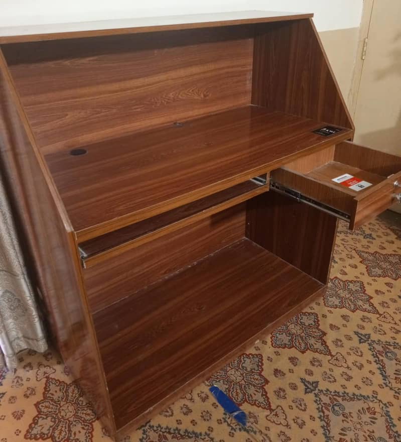 Wooden large Size Computer/Study Table 4