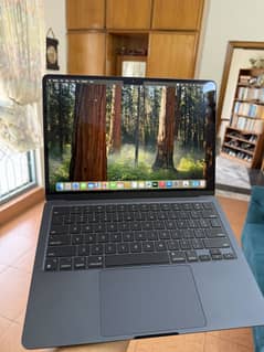 MacBook