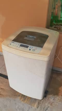 LG Fully Automatic Washing Machine (Turbo Drum)