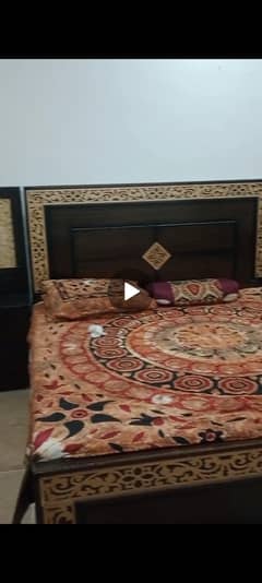 Bed with 2 side tables and 1 dressing table for sale