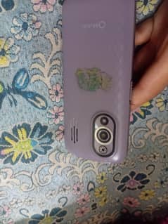 Q Mobile 1.8 display  powerfull speaker