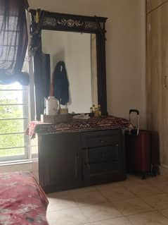 Urgeng Sale - Dressing Table -03216419008