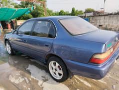 Toyota Corolla 2000 model