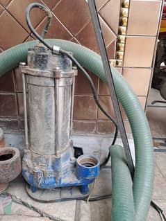 samar pump aik three face   chalo hay. aik single face hay
