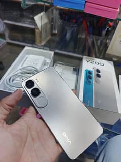 vivo y200 full box 8/256 one month use