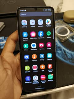 Samsung Z Flip 4